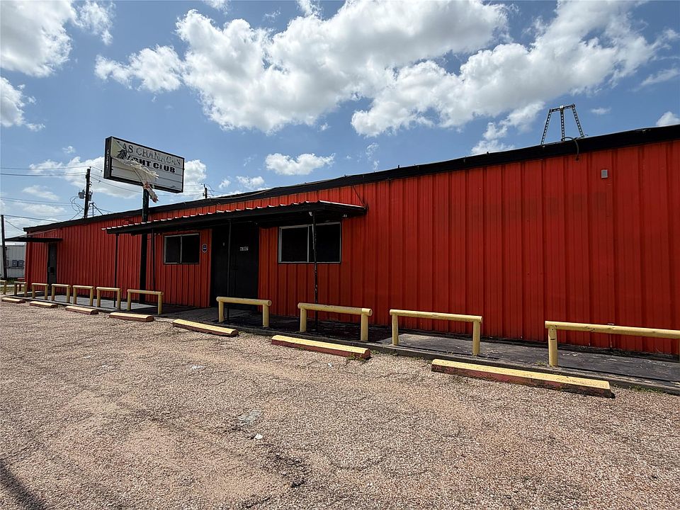 1st image of 6301 Dixie Dr
