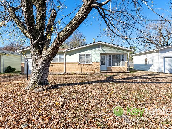 3rd image of 3537 S Bennett Ave