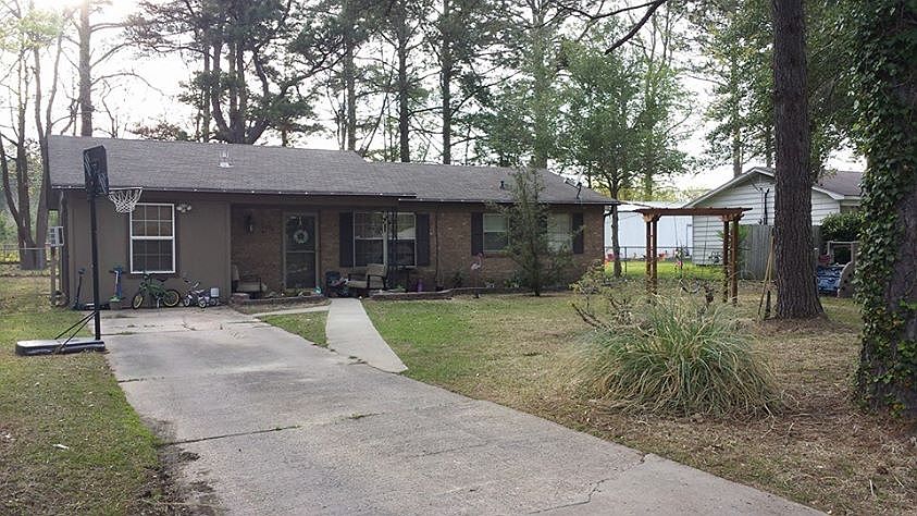 2nd image of 14708 Joan Dr
