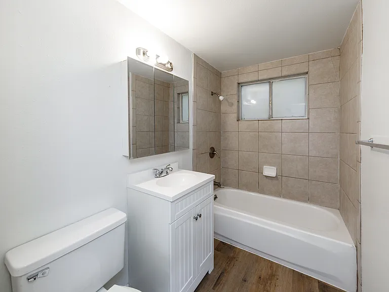 1176 Magnolia St #1176 — Photo 21