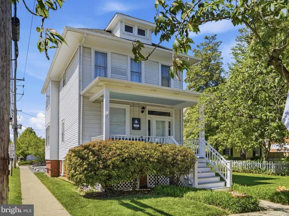110 S Queen St, Chestertown, MD 21620