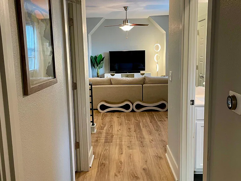 1502 Homespun Rd — Photo 26