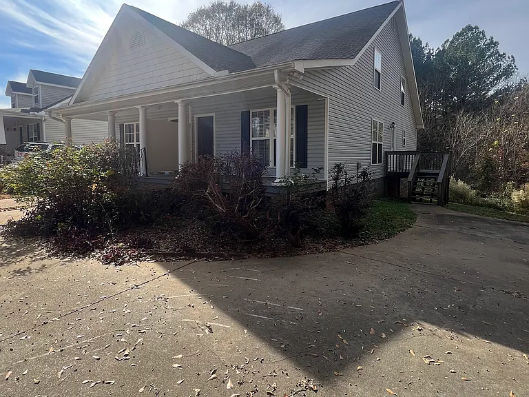 108 Bentwood Cir — Photo 17
