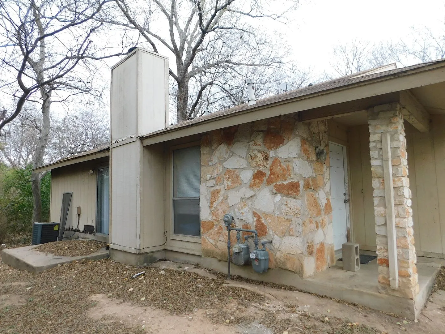 Vigil Properties2 (12812 Tomanet Trl) — Photo 2
