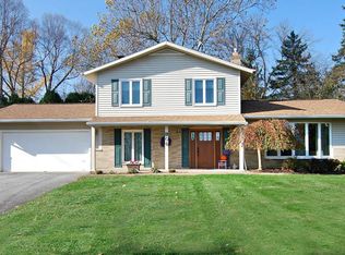 906 S Cleveland Massillon Rd, Akron, OH 44321