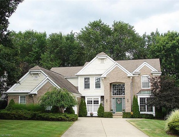 1st image of 2881 Orin Way