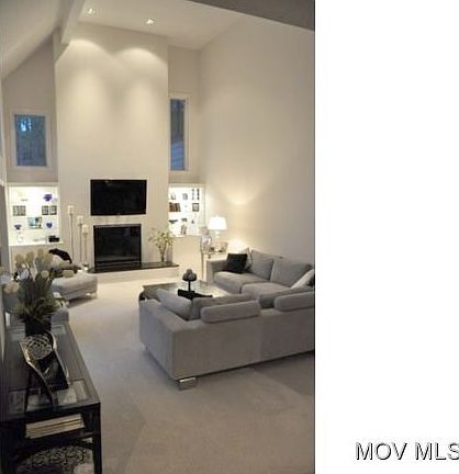 5th image of 5103 Glenbrook Dr