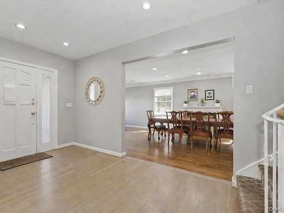 2nd image of 373 Northfield Road