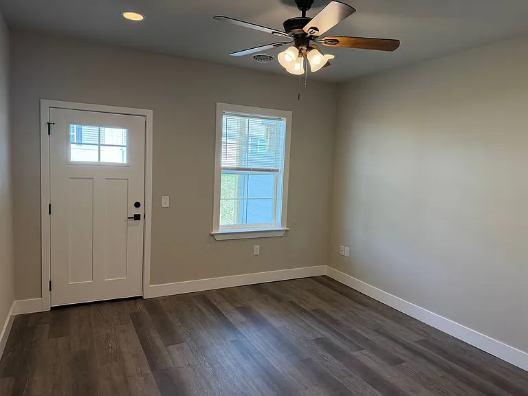 Salem Run Apartments Phase 2 — Photo 128