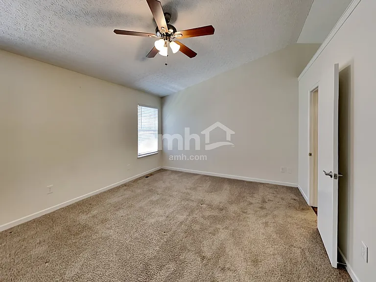 4513 Edgarton Dr — Photo 10