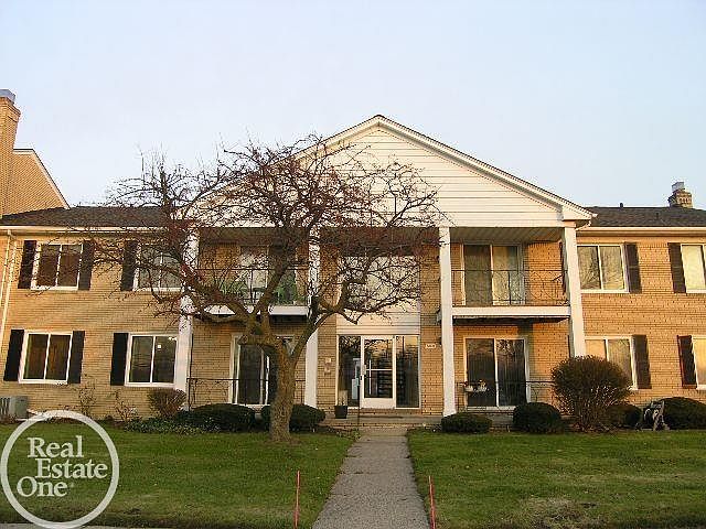1st image of 37095 Nottingham Dr