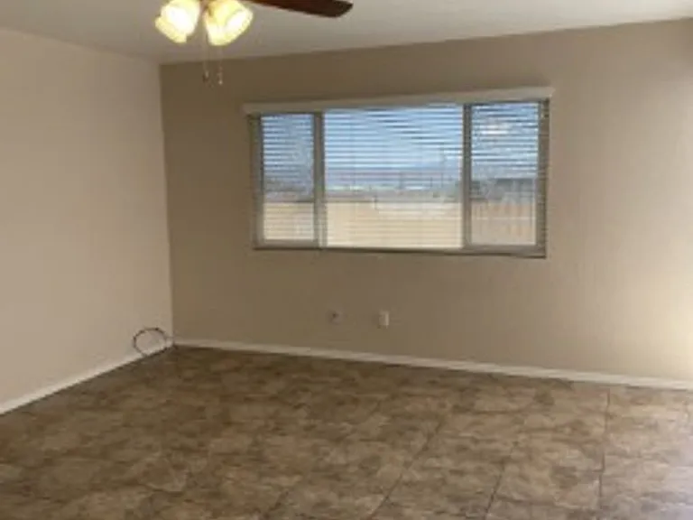 2130 Sahara Dr #1-4 — Photo 8