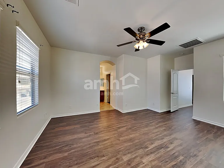 14584 W Maui Ln — Photo 8