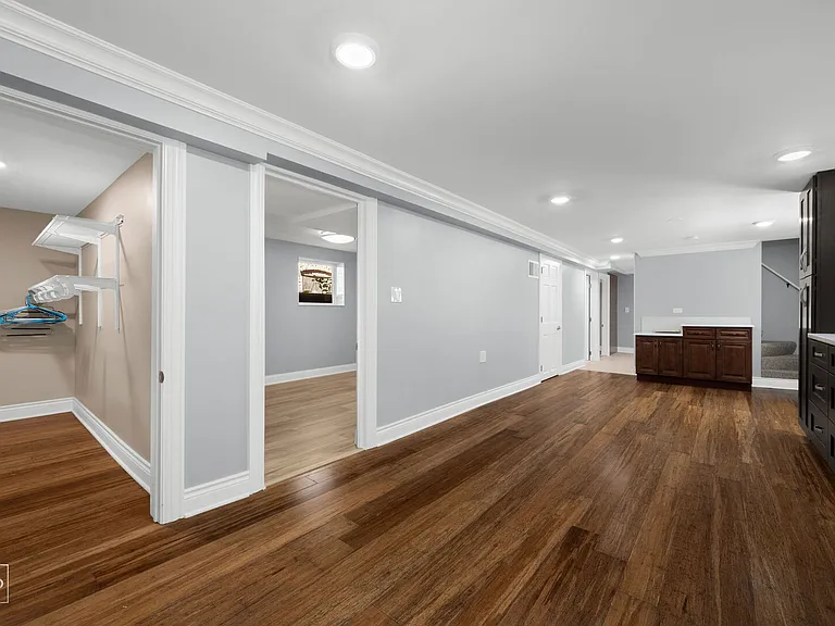 1327 Euclid Ave — Photo 24