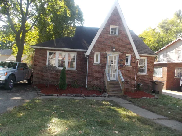 325 Voorheis St, Pontiac, MI 48341