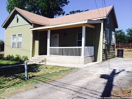 1st image of 1312 S Hackberry St