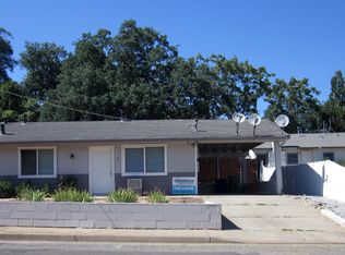 1860 Laurel Ave APT 2, Redding, CA 96001