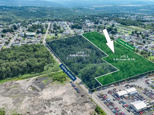 2 Casey Ave, Old Forge, PA 18518