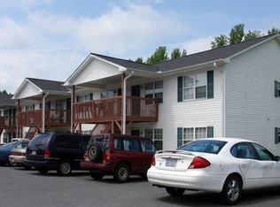 208 Terrace Trace Ct #112, High Pt, NC 27263