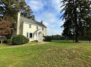 21800 Peach Tree Rd, Dickerson, MD 20842