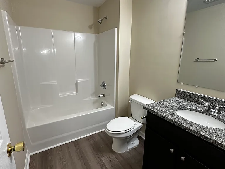 205 Rai Ct — Photo 4