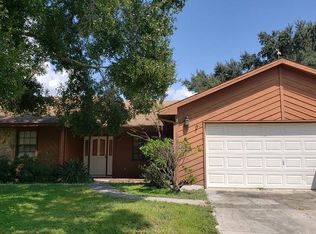 919 Hillgrove Ln, Auburndale, FL 33823