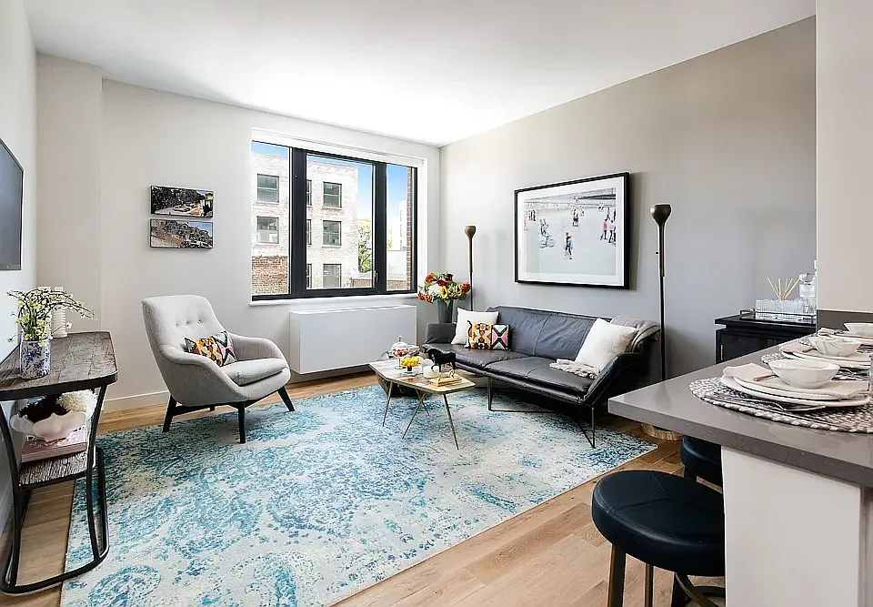 55 N 5th St #613E