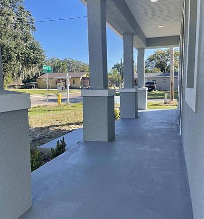 2nd image of 917 E Laura St #14747759