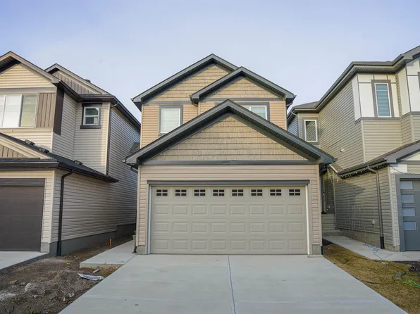 1216 13th Ave NW, Edmonton, AB T6T 2R8