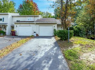 95 Tallow Wood Drive, Clifton Park, NY 12065