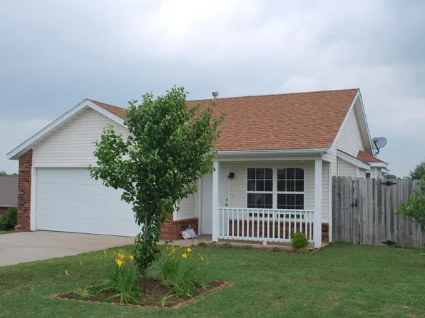 2404 SW Morris St, Bentonville, AR 72712