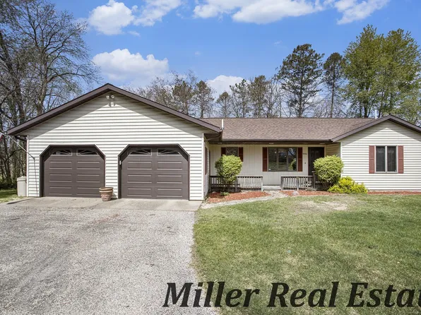 9460 Spring Creek Ct, Middleville, MI 49333