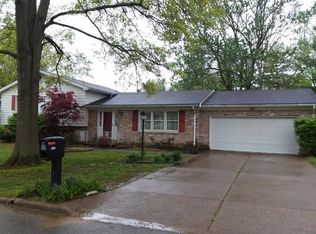 504 Holly Hill Dr, Evansville, IN