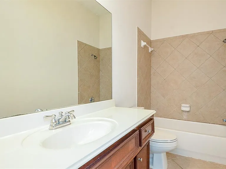 17506 Driftwood Prairie Ln — Photo 6