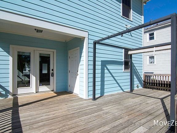 5th image of 822 Lenoir St