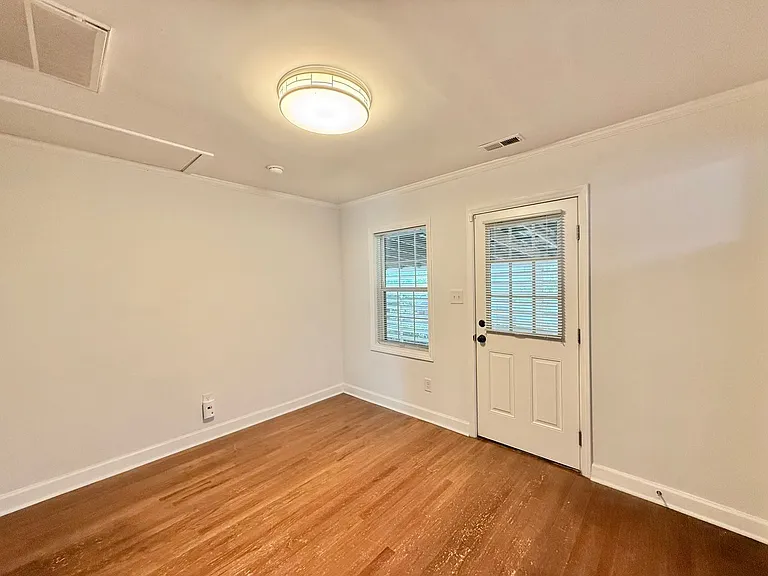242 Pecan Rd — Photo 7