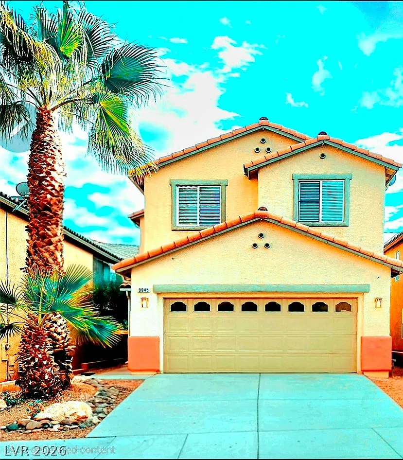 5 bed, 3.0 bath, 2045 sqft, $2,500 — Photo 1