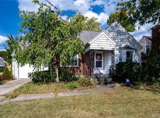 901 Patterson Rd, Dayton, OH 45419