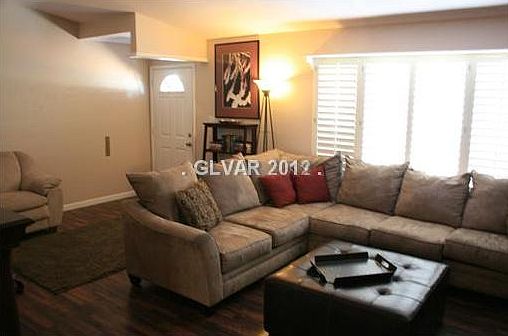 4th image of 4235 N Valadez St