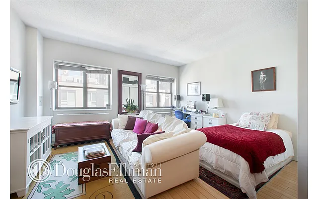 Rented by Douglas Elliman | media 1