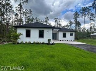 2487 54th Ave NE, Naples, FL 34120