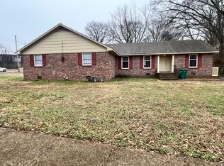 1608 Hollywood Dr #L, Jackson, TN 38305