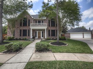 2826 Love Ct, Friendswood, TX 77546