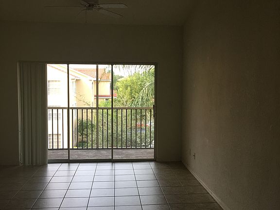 2nd image of 4645 Saint Croix Ln APT 1334