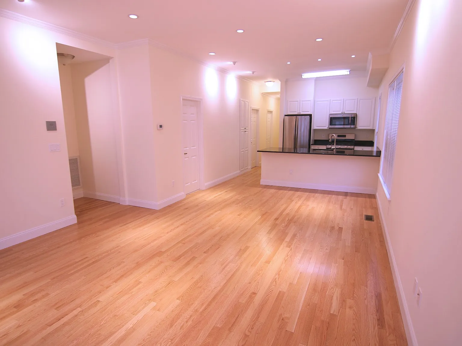 2 bed, 2.5 bath, $5,450 — Photo 1