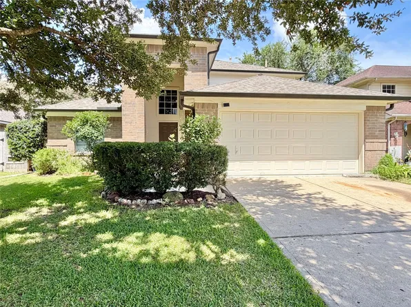 3510 Burkett Dr, La Porte, TX 77571