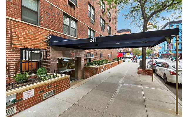 Sold by Douglas Elliman | media 20