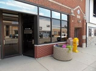 119 N Main St, Elburn, IL 60119