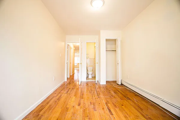 Rented by Nooklyn NYC LLC | media 9