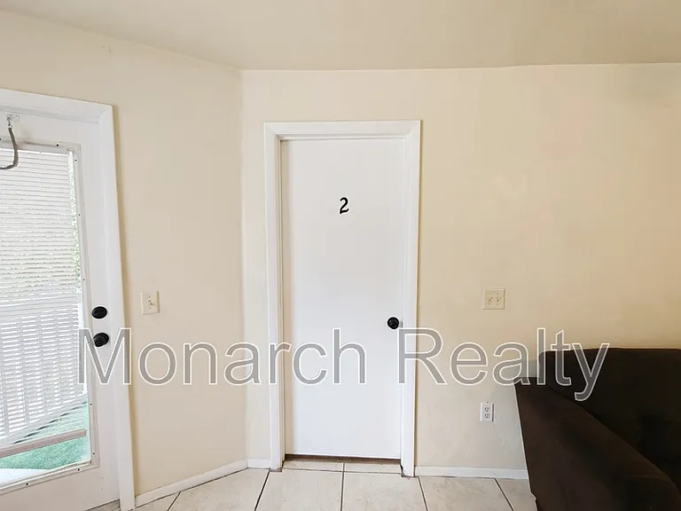 4000 SW 23rd St #5-207 — Photo 13